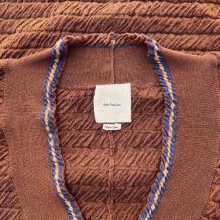 [ Kota Gushiken ] TWISTED WOOL YARN SCHOOL VEST

www.lancah.com

#kotagushiken #knitvest #lancah